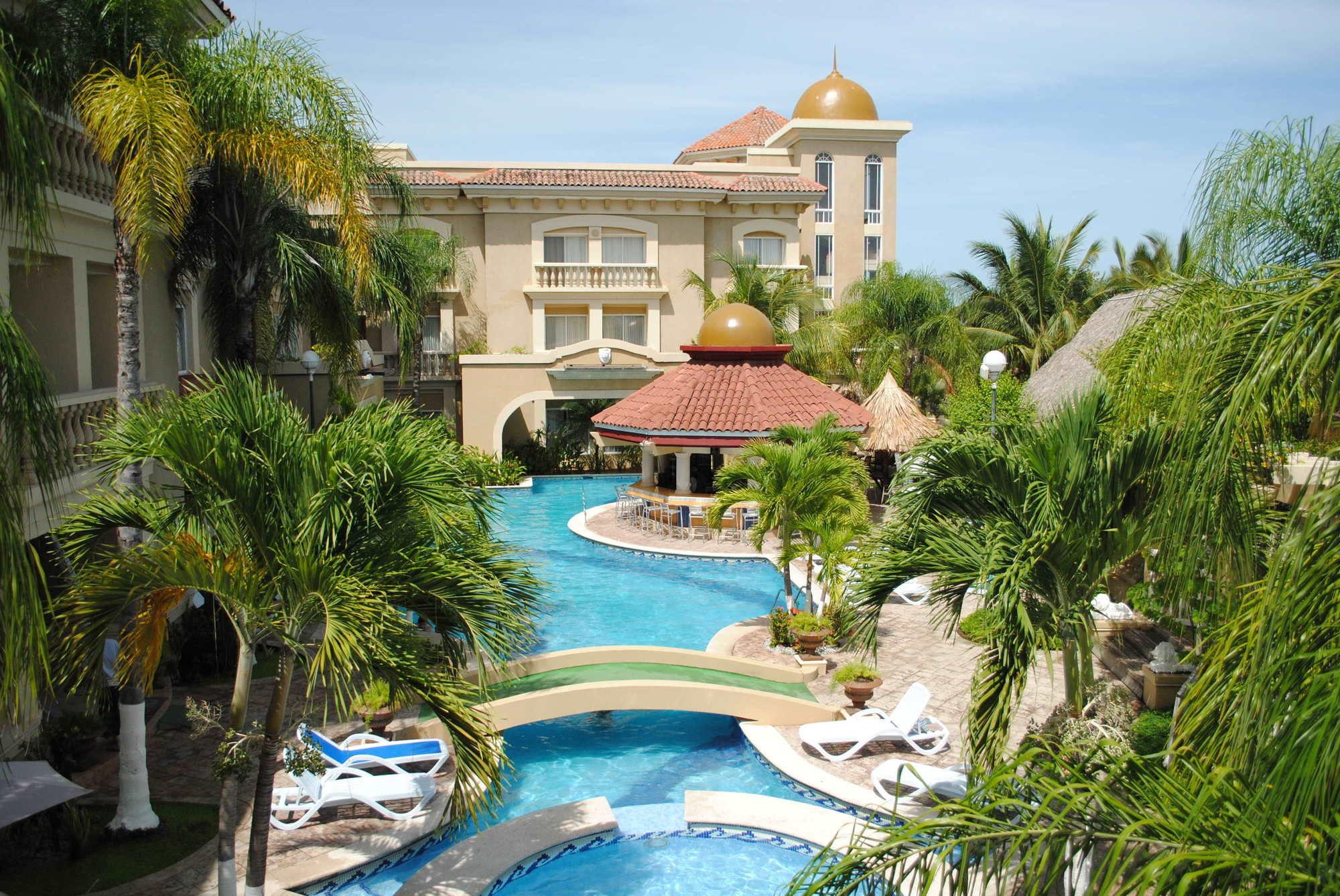 Hotel Quinta Real La Ceiba Kültér fotó